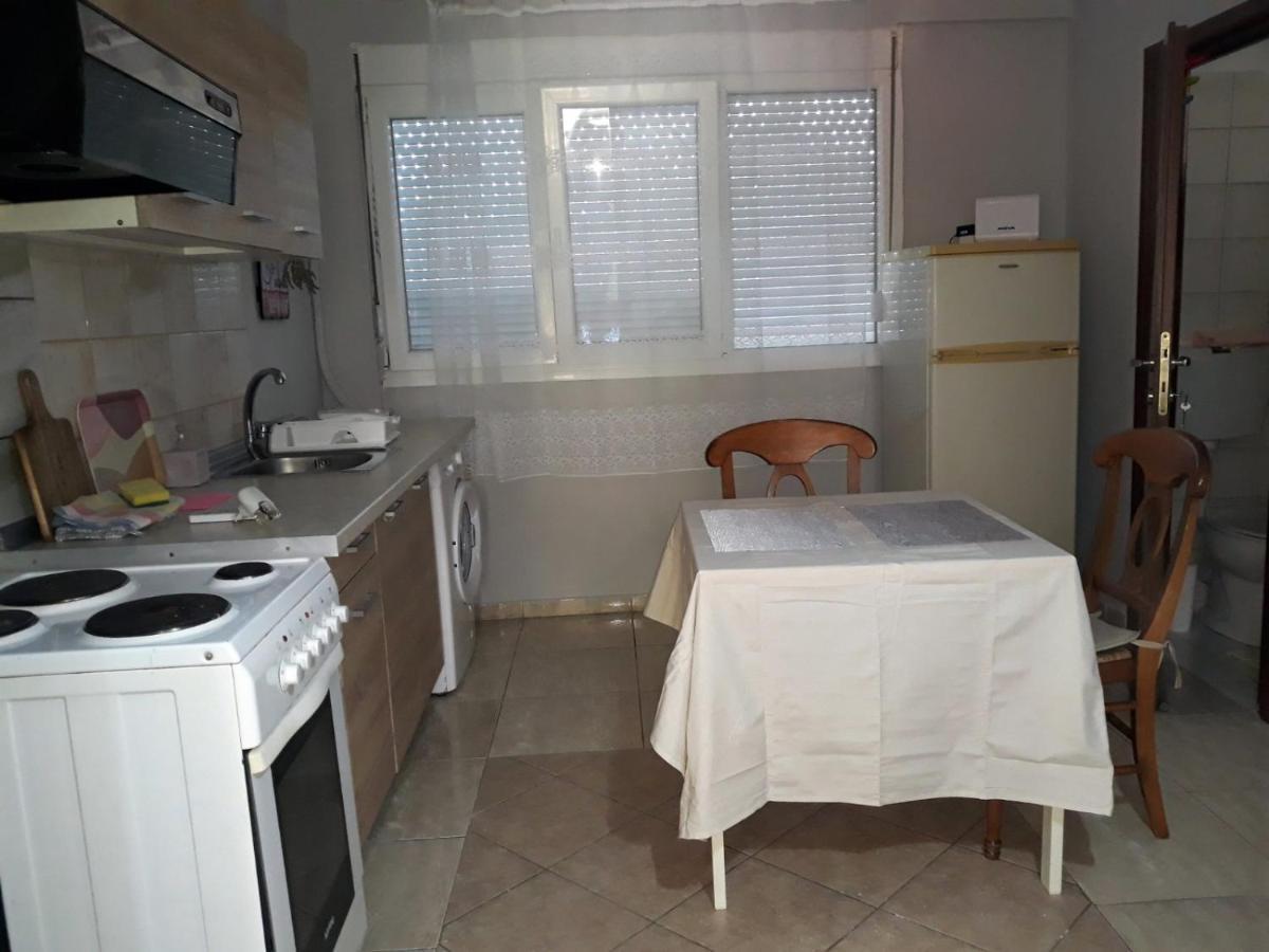 Xronis 1 Apartment Nea Michaniona Exterior photo